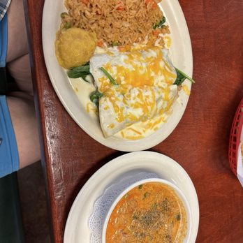 Luna de Noche Restaurant menu 2